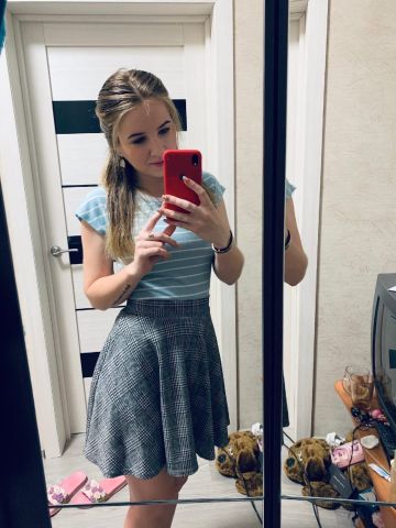 Юна